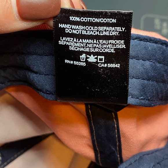 Women | Express | Pink Cap - Picture 3 of 4